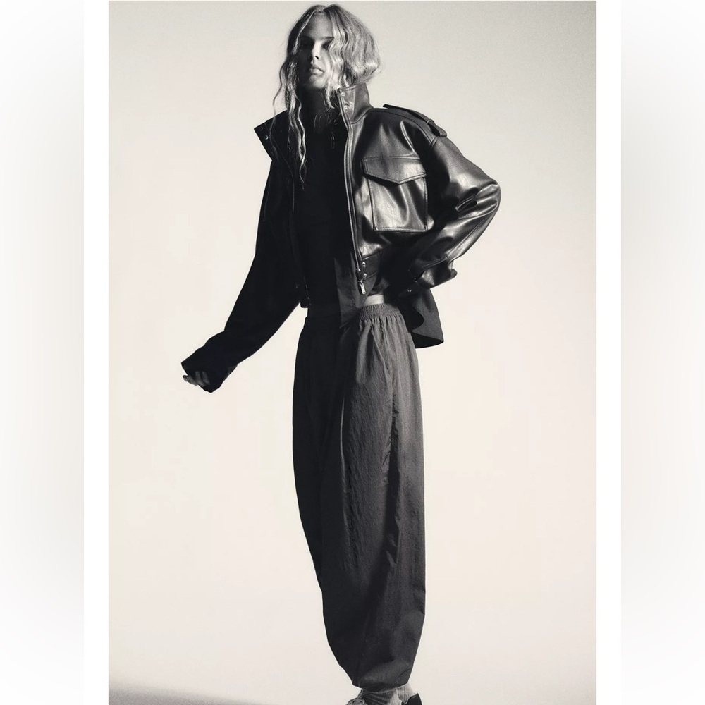 Zara FAUX LEATHER CROPPED JACKET - Picture 6 of 11